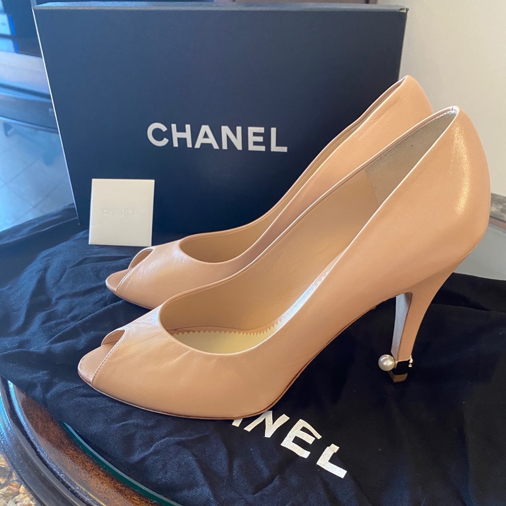 Chanel Peep Toe Classic Beige Pumps